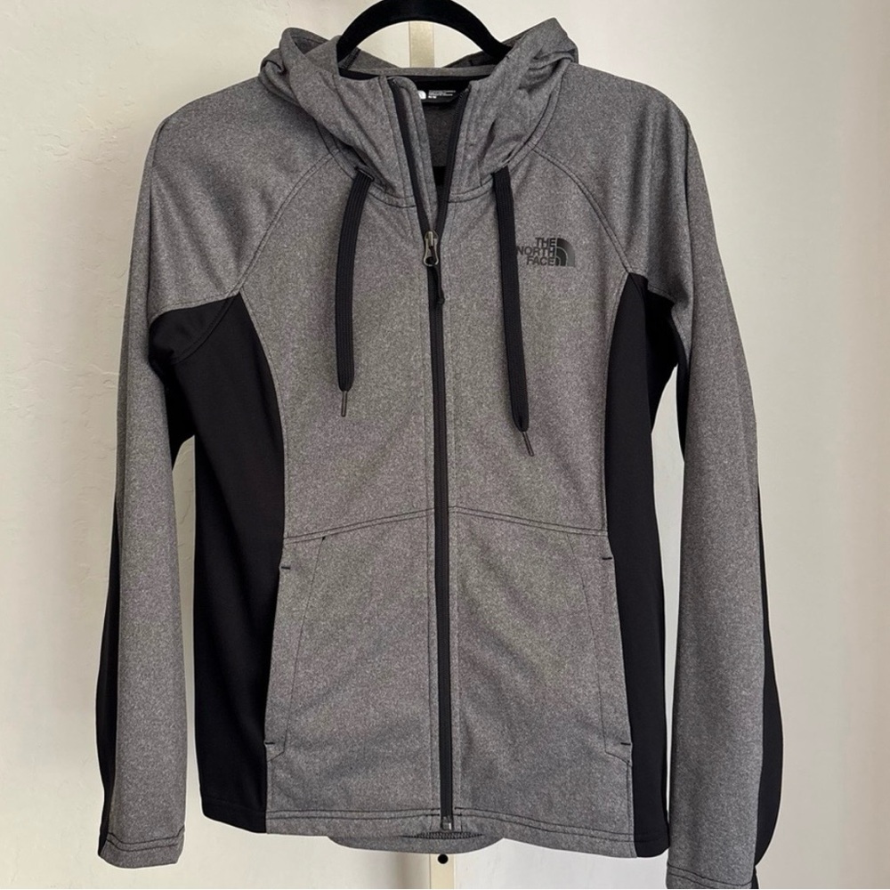 The North Face Women's Two-Tone Zip-Up Hoodie